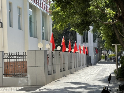 旗帜安装1.jpg